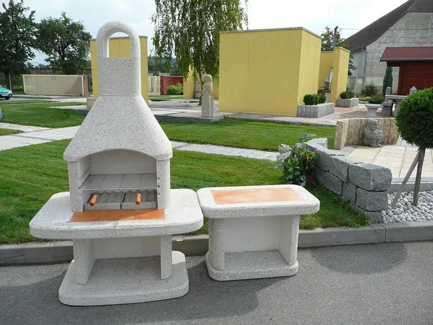 Grillkamin Wellfire SIESTA Weiß Mit Betonhaube, Inkl. Beistelltisch Ohne Tür